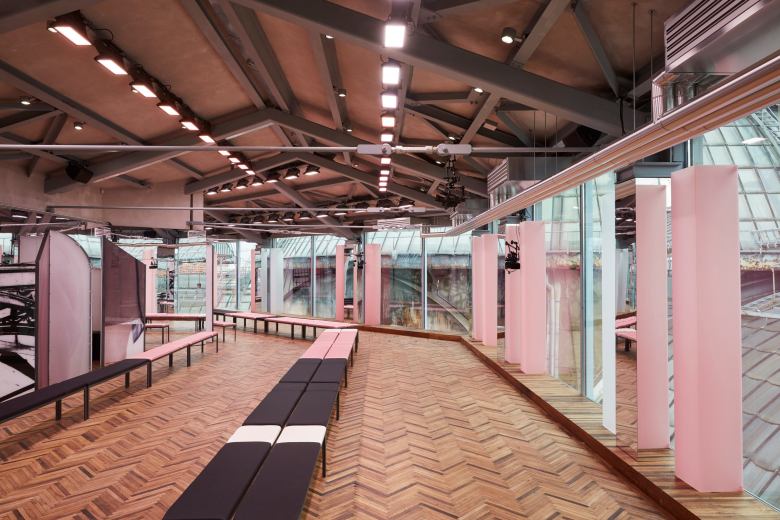 Mame-design-prada-osservatorio-resort-2018-sala